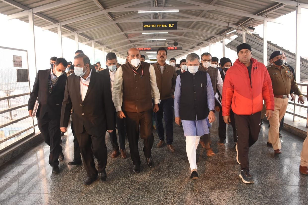 Union Railway Minister may come to Banaras Will inspect development works, preparations intensify