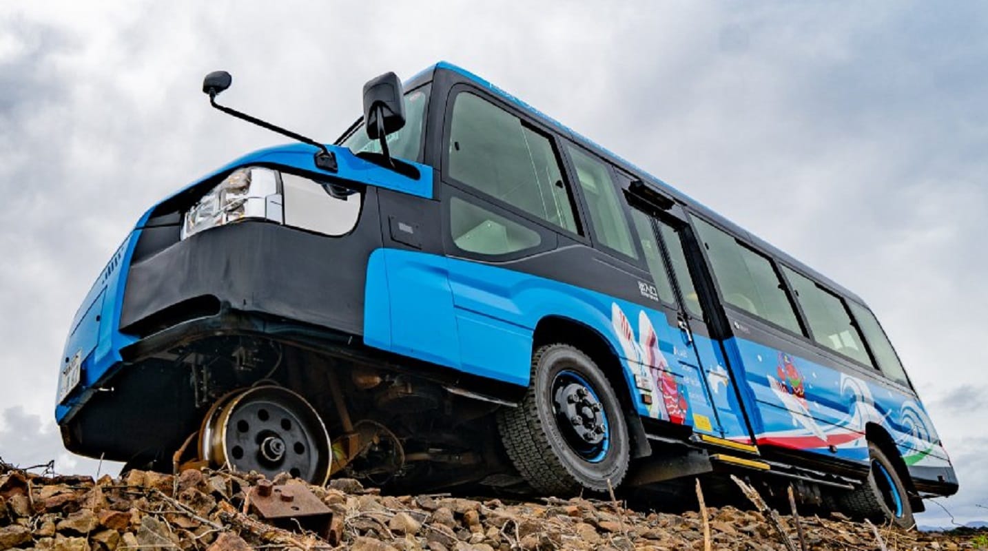 dmv train japan dual-mode vehicle japan Japan launches world's first DMV Dual Mode Vehicle for public use in Japanese city of Kaiyo