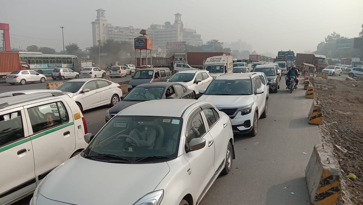 Farmers returned, yet crossing the Kundli border became a challenge