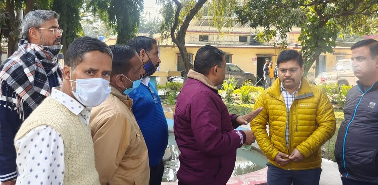Protest by Businesman in Rudrapur