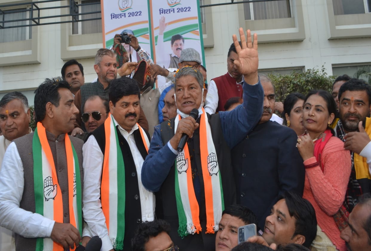 uttarakhand election 2022: Harish Rawat grand welcome in Roorkee, says Election will be held under my leadership