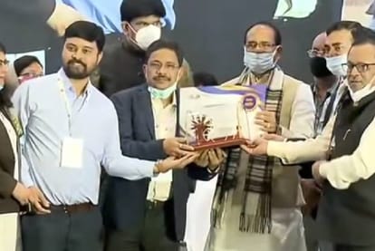 mp news: CM Shivraj said in Indore - If you want to learn cleanliness, then learn from Indore, will kill six in cleanliness...Only governments cannot change the city, public's support is necessary...