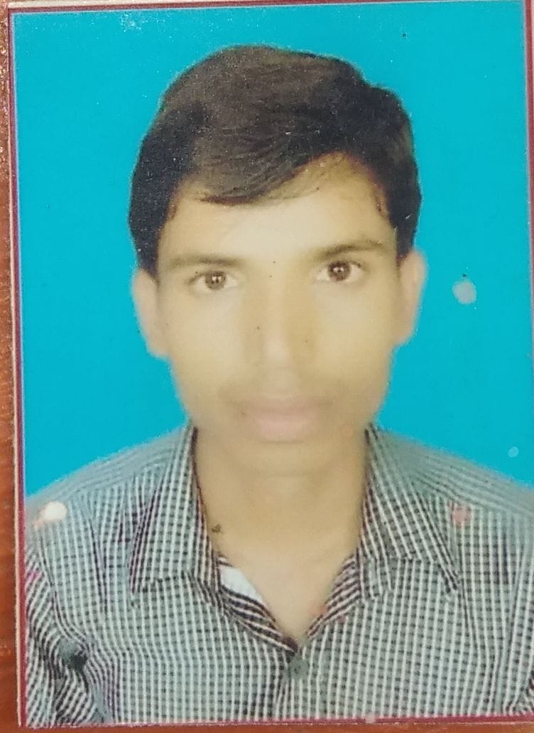 fathepur news,Son dies due to high tension line, father scorched