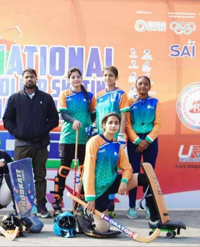 Hathras: Amrita of Hathras will play in the national roller hockey competition
