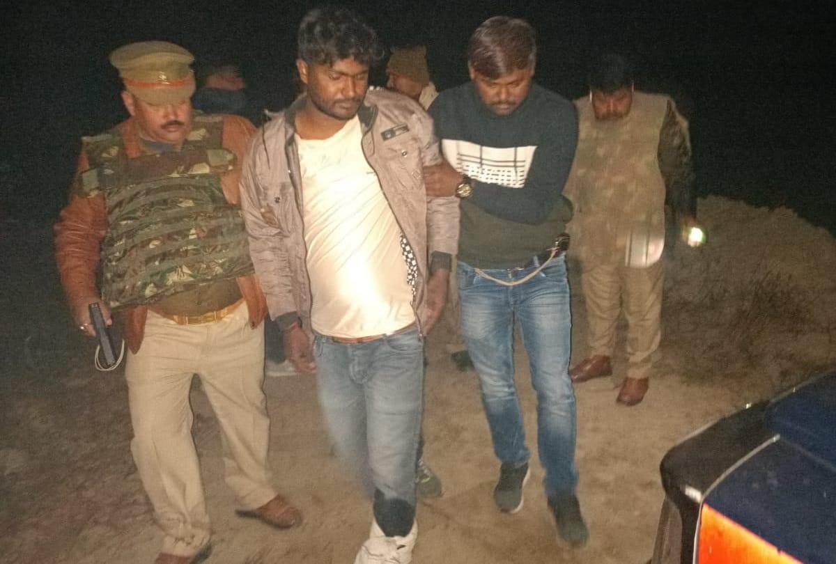Two vicious arms supplier arrested in encounter at Basti