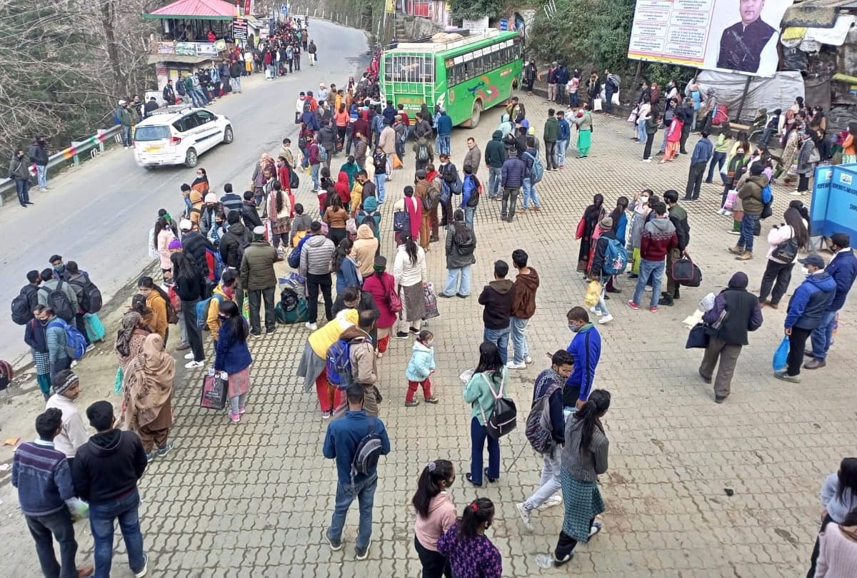 HRTC Buses sent for Prime minister Mandi Rally no bus service on 280 routes in shimla