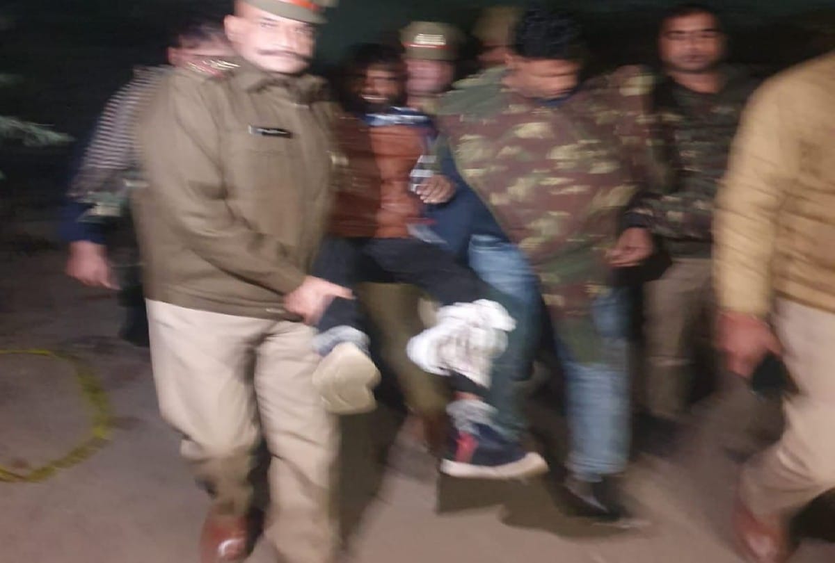 a miscreant arrested in police encounter in agra