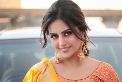 Shivika Dewan spoke on vulgar content in bhojpuri films
