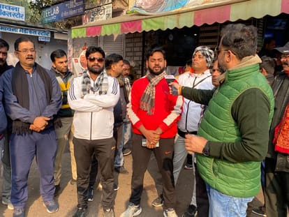 UP Assembly Election 2022 jhansi Chai Par Chunavi Charcha Coverage News Updates In Hindi
