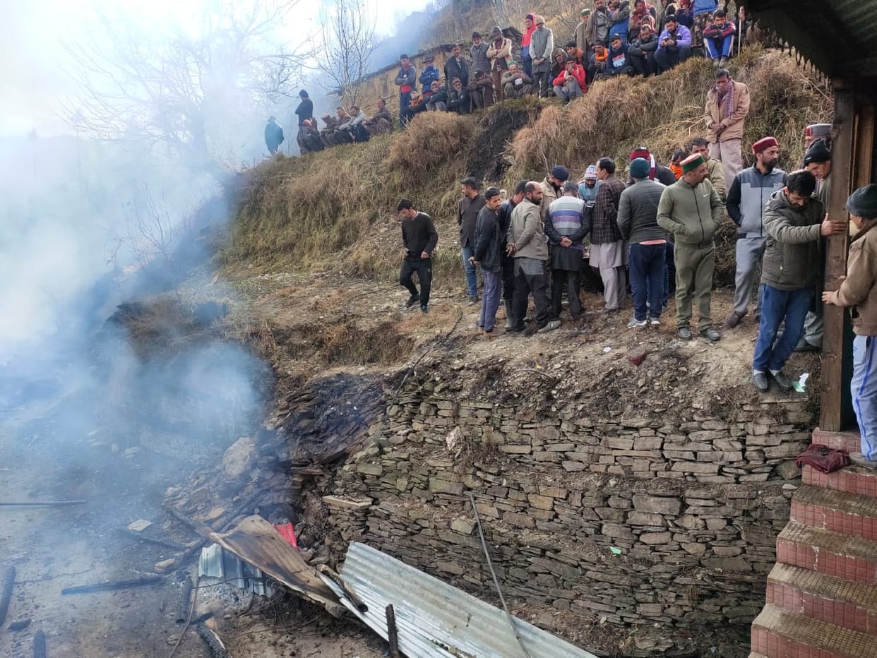 house fire in basadhar theog