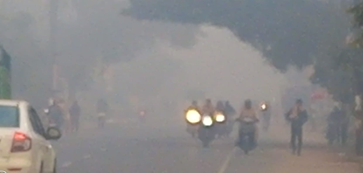 Hathras: Morning shadow fog, winter affected routine