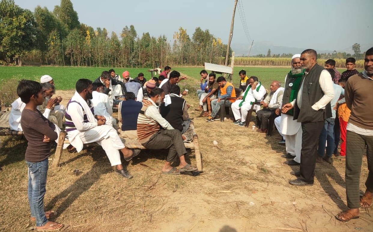 Electricity workers who arrived to cut the connection were held hostage, Yamunanagar