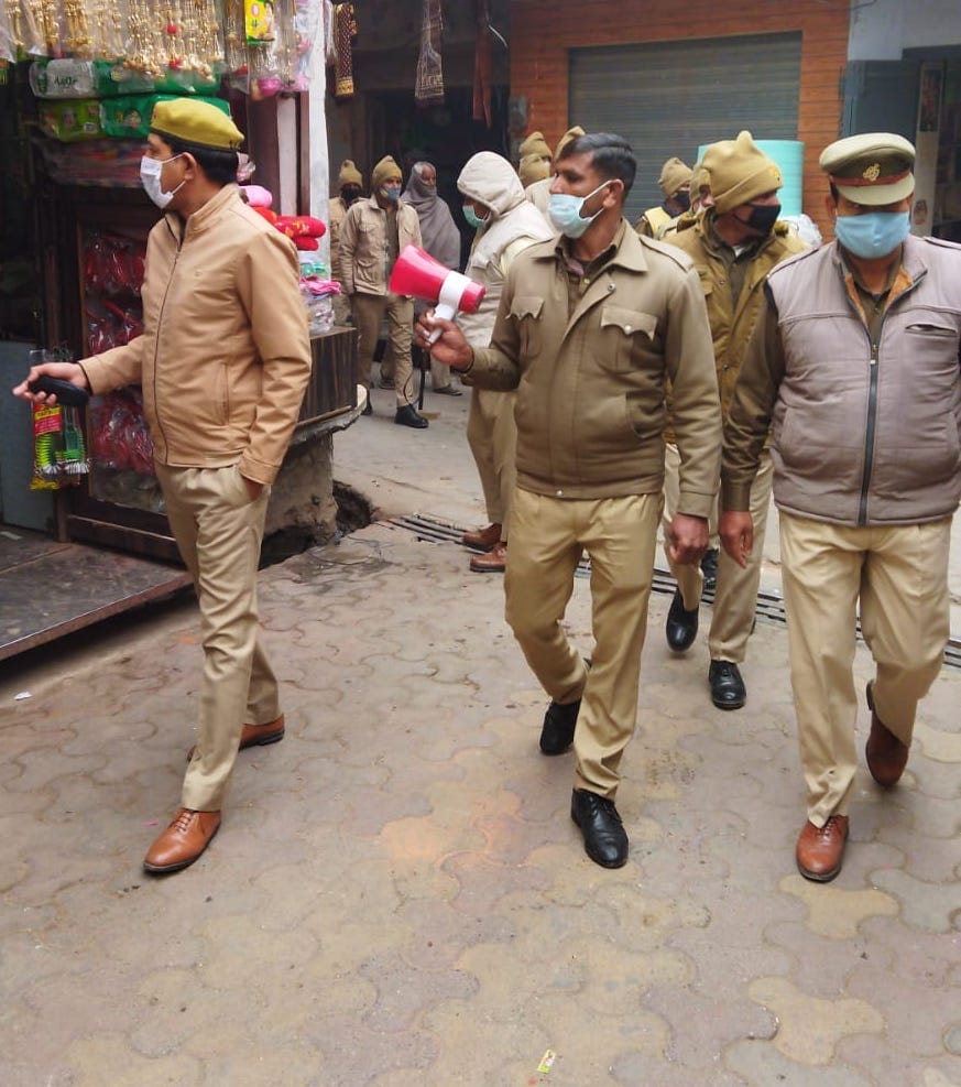 Police march on foot, instructed to follow Kovid protocol