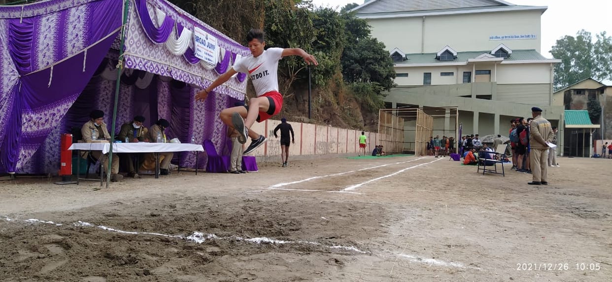 726 candidates pass  ground test of police  aarkshi post in nahan