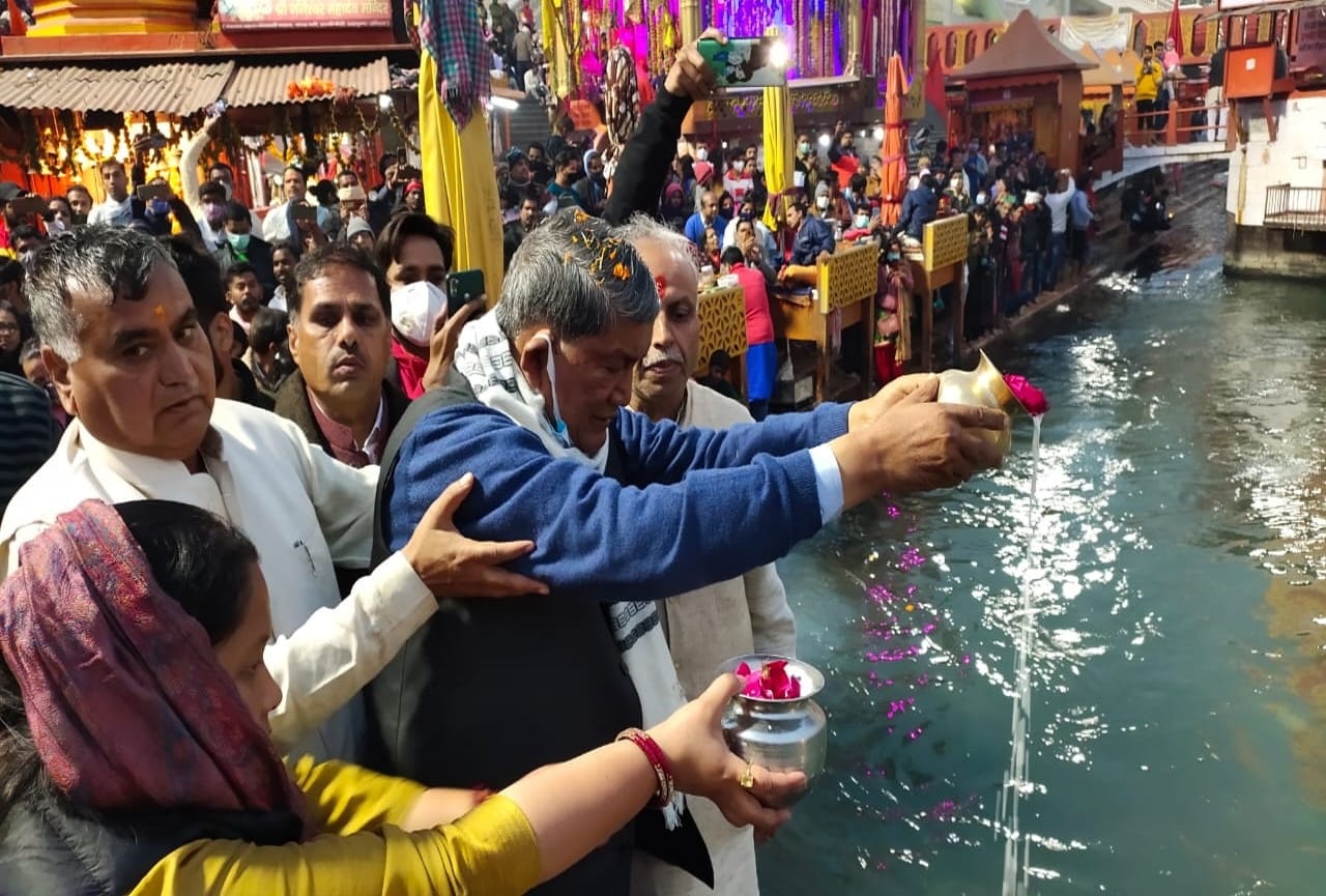 uttarakhand election 2022: Harish Rawat grand welcome in uttarakhand, see photos