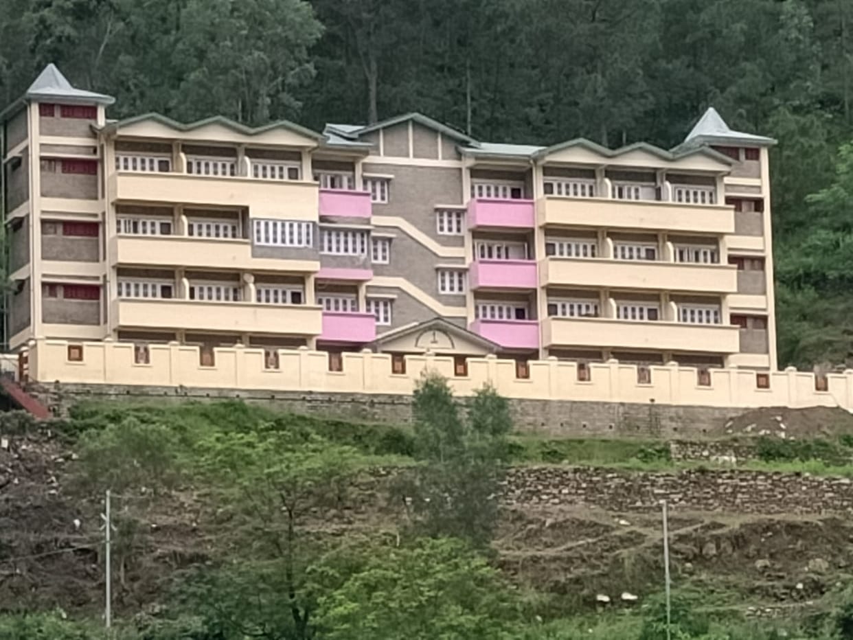 oxyzen plant built in rampur kheneri hospital