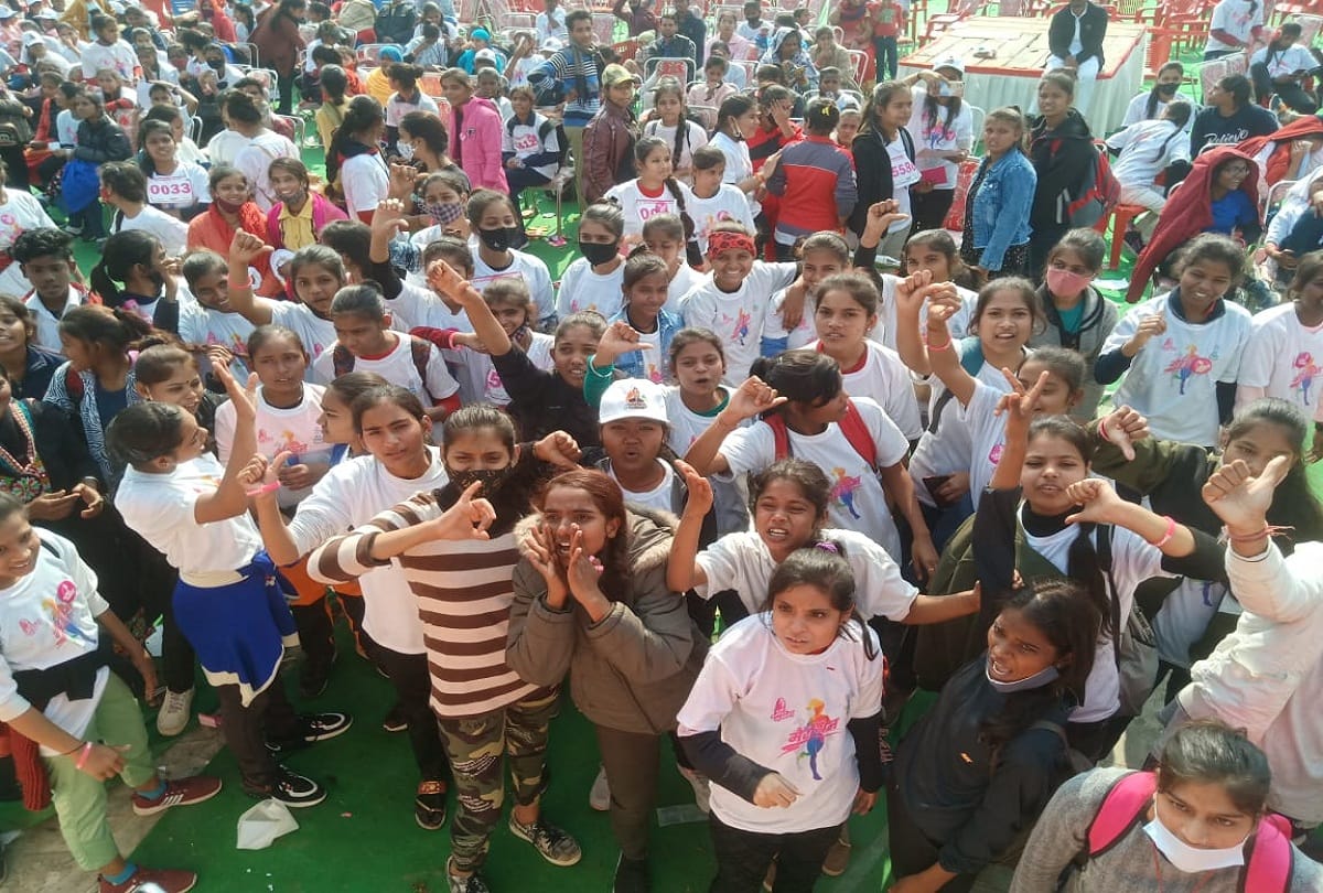 Jhansi: Allegations of rigging in Congress' marathon rally, slogans raised in support of Yogi Modi