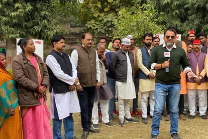 UP Assembly Election 2022 Hamirpur Live Debates and Discussions Coverage News Updates in Hindi
