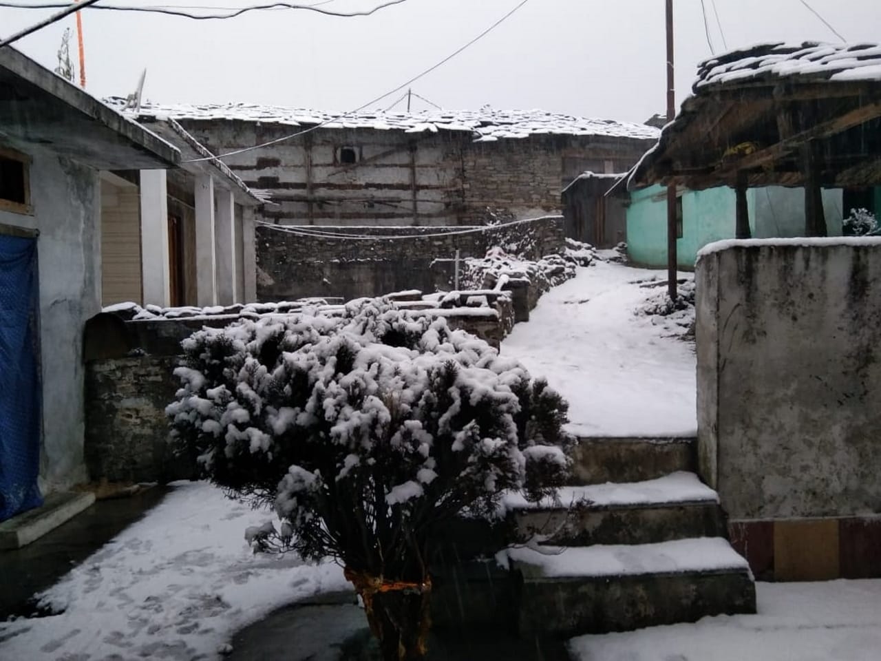 uttarakhand weather update today news: snowfall in chardham today, see photos