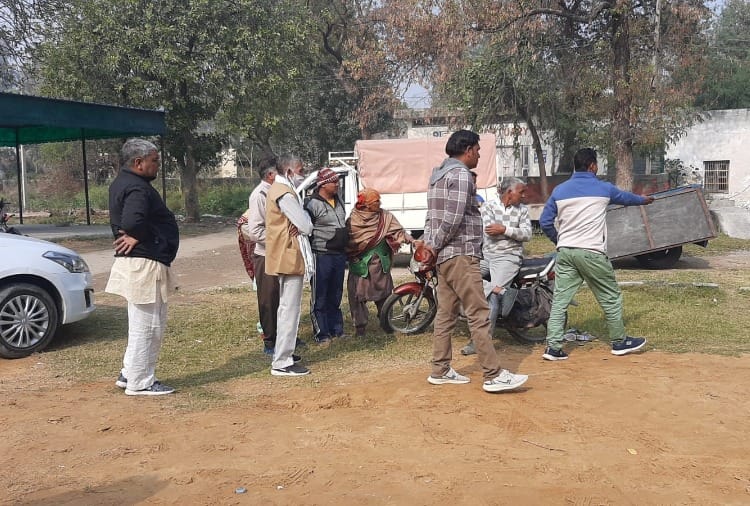 Half-burnt body found in Birhod village, murder case registered against three