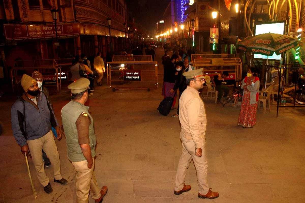 Varanasi Night Curfew Live: Silence on streets shops remained open police patrolling