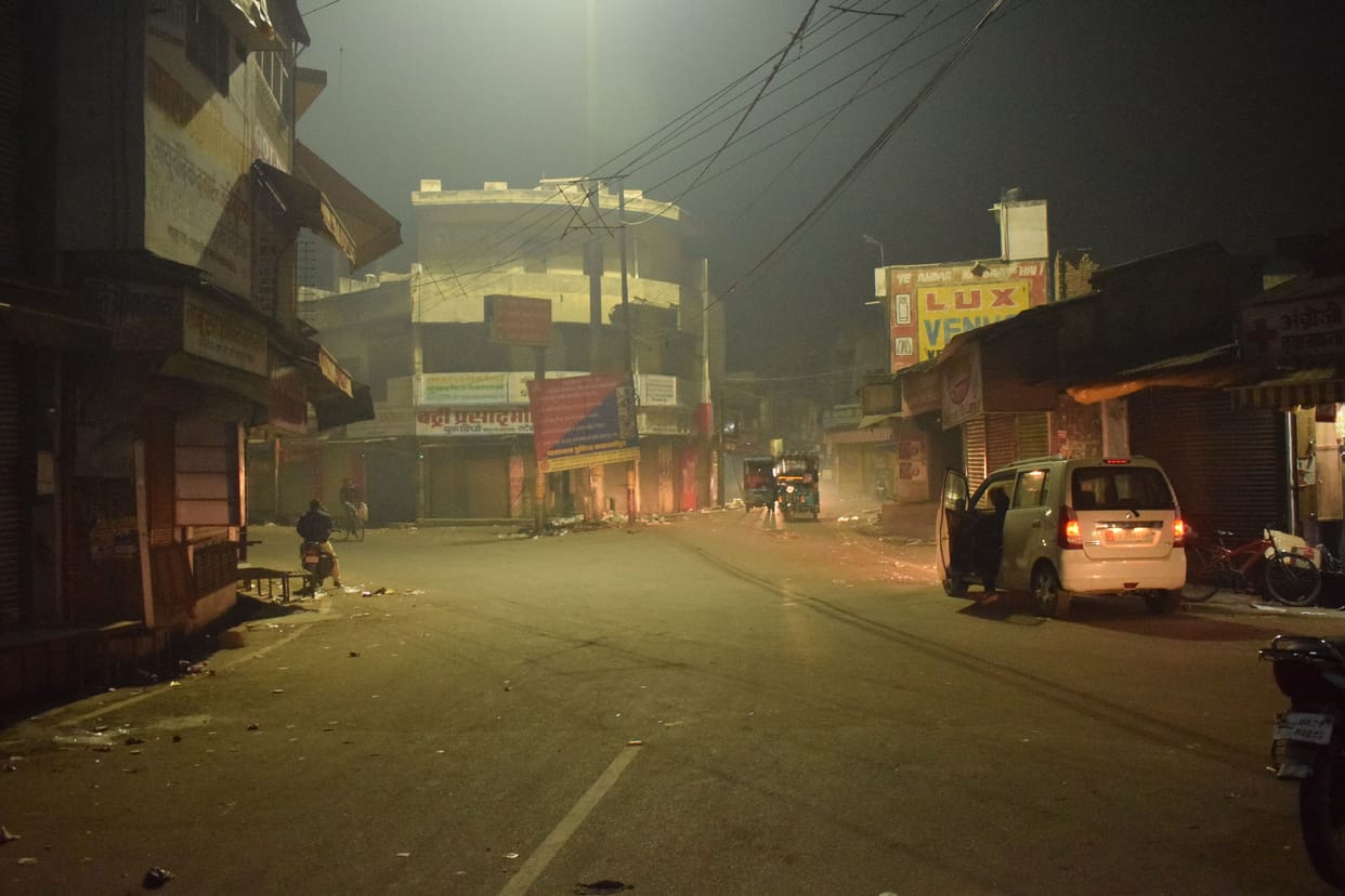 Night curfew did not show effect, police shortage found without mask