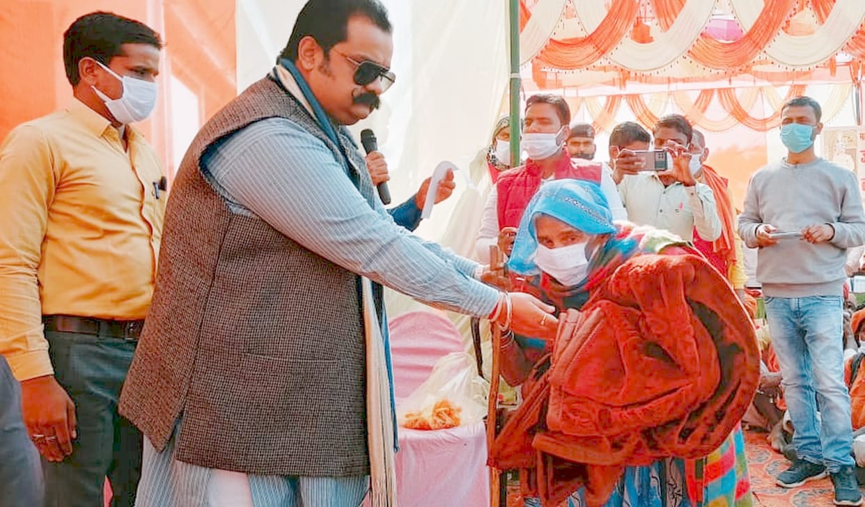 distribution,Blancket For Poor Person