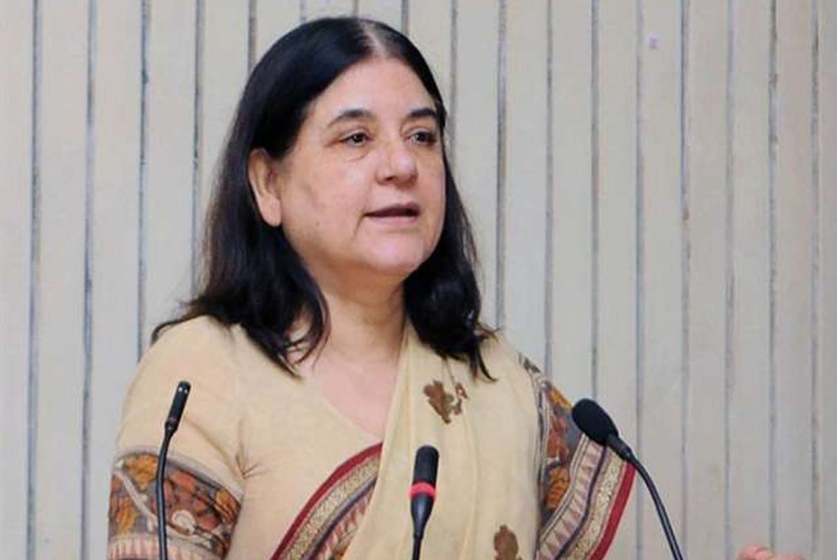 allegation of threatening Maneka Gandhi for walking pet dogs in Sector 50