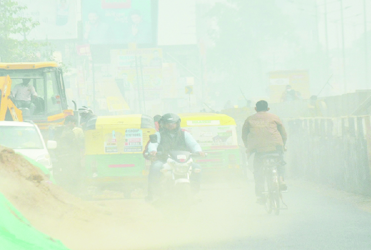 Agra Air Pollution Level AQI at dangerous levels in Agra