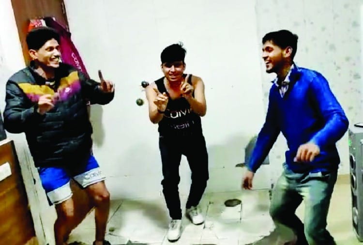Half-Burnt Bodies Of Three Friends Found On The Highway In Hisar Of Haryana