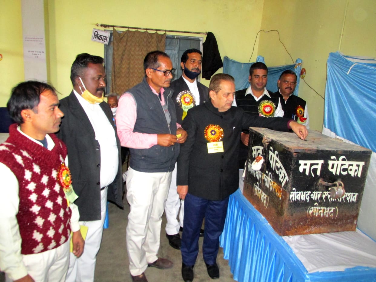 Bar election: 663 advocates cast their votes, result tomorrow