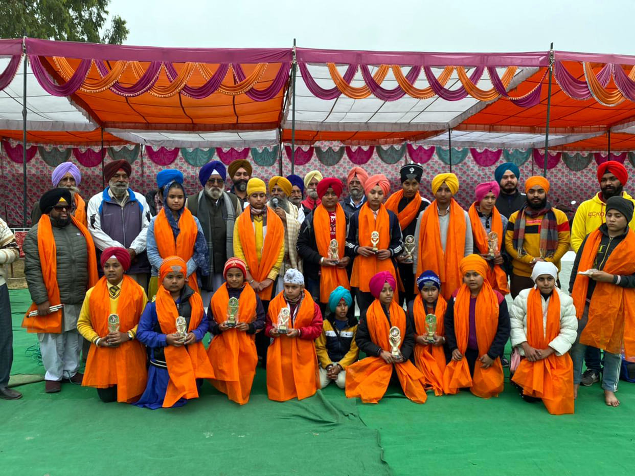 Dastar, Dumala and Kavita competitions held in the fair