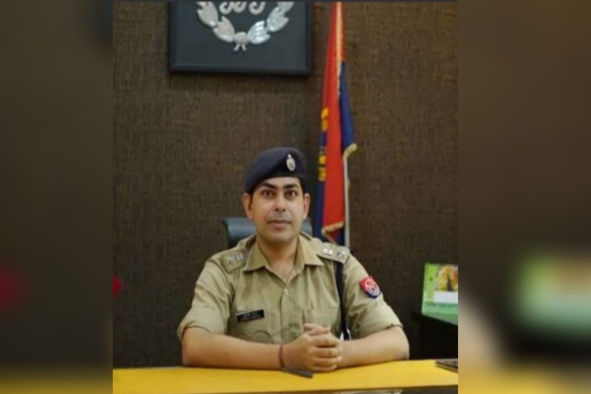 I am Khaki: Poetry written by IPS officer ,sukirti madhav mishra of UP is becoming fiercely viral on social media
