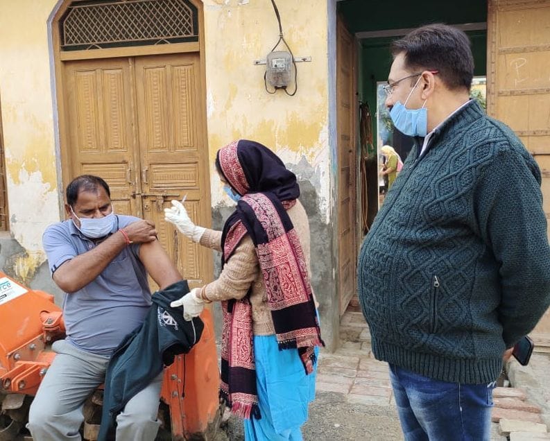 Health workers reached door-to-door made 182 teams, 2493 people were vaccinated