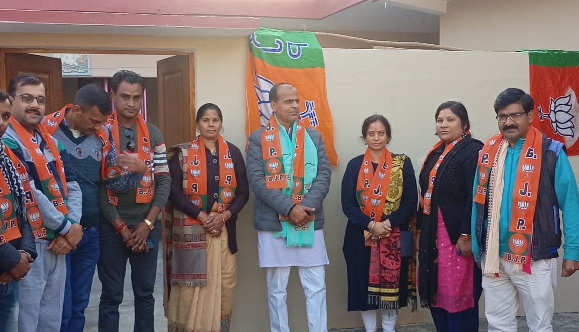 Add emotional bond with every family: Chouhan