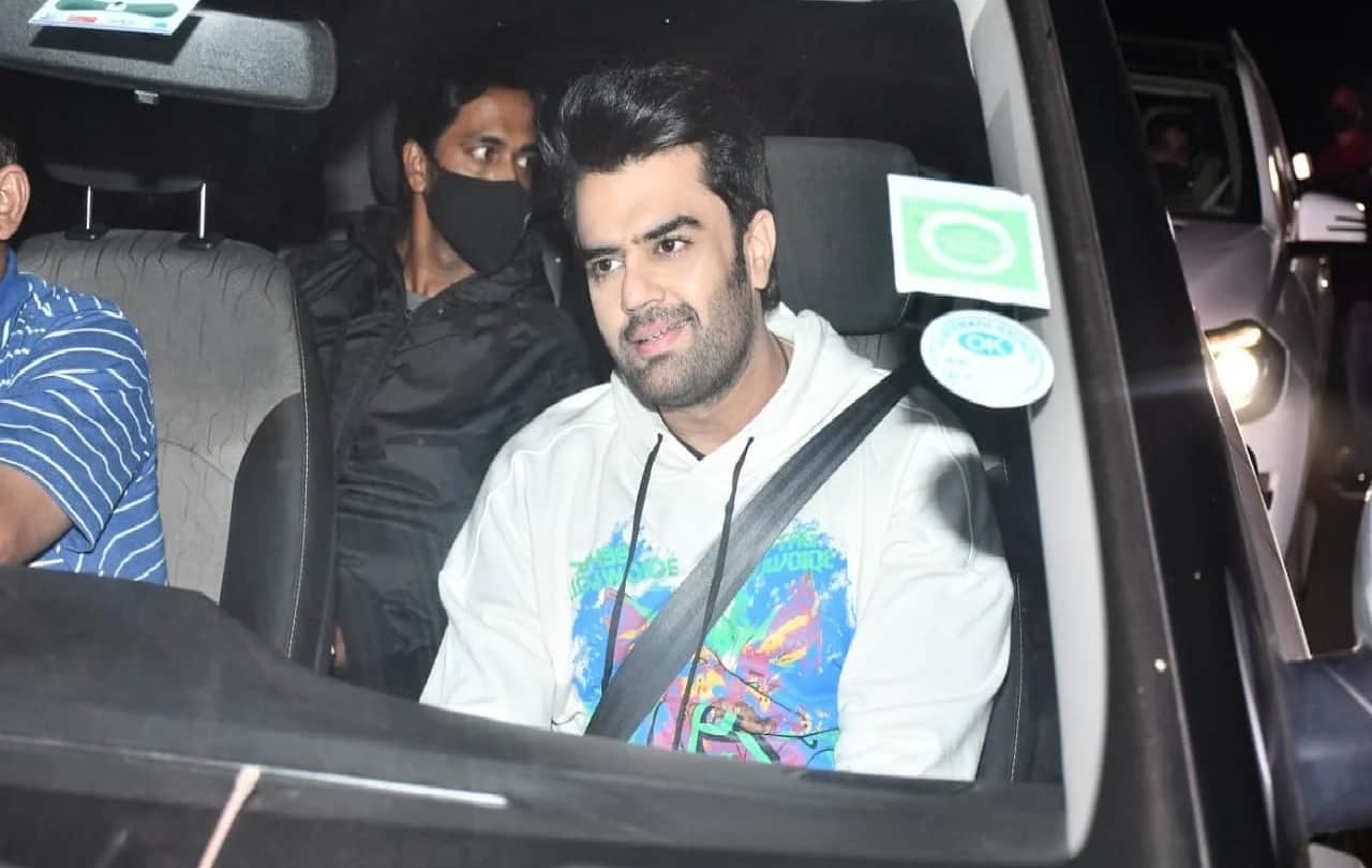 Ibrahim Sangeeta Bijlani and others attend Salman's birthday bash See pics