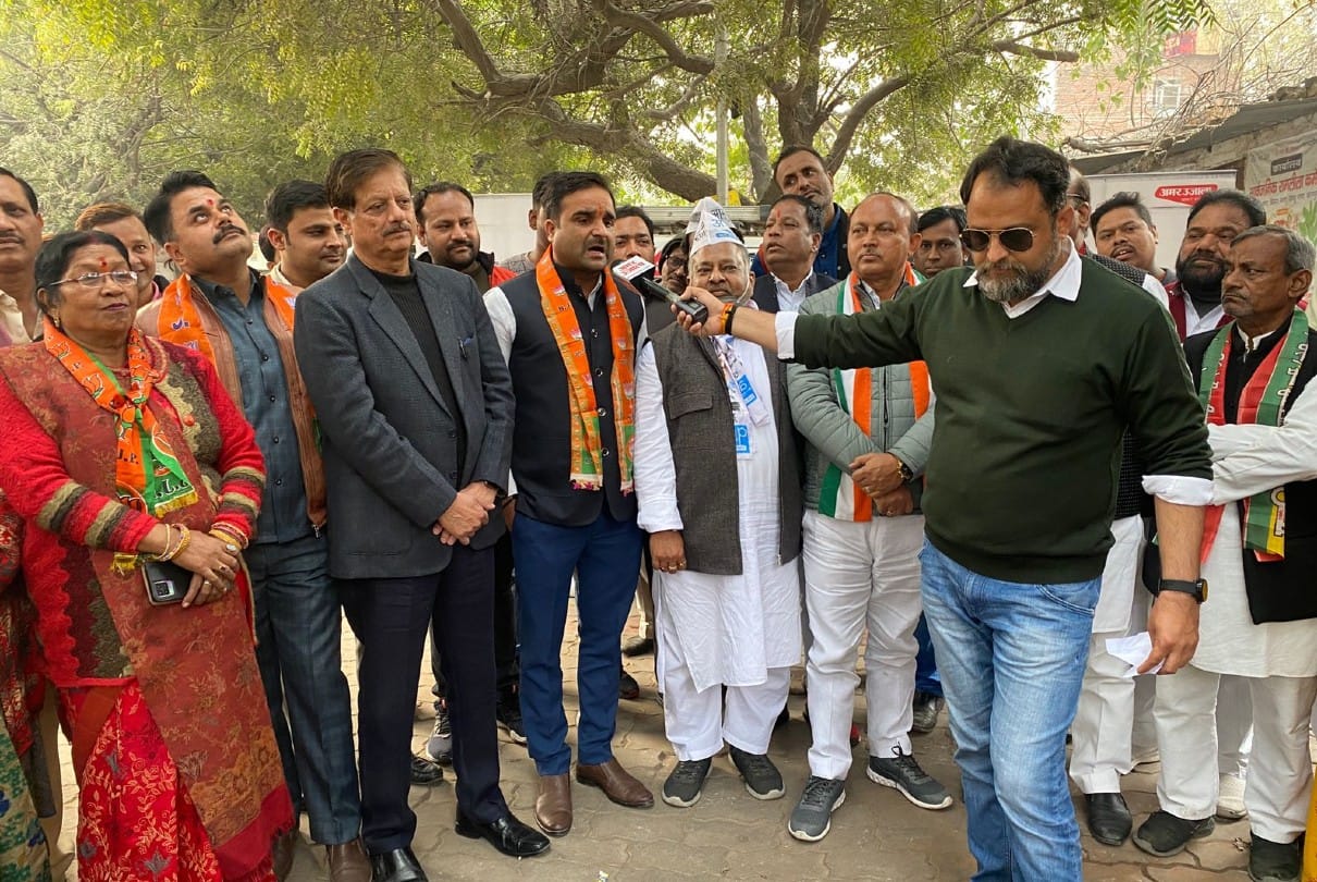 UP Assembly Election 2022 Kanpur City Live Debates and Discussions Coverage News Updates in Hindi
