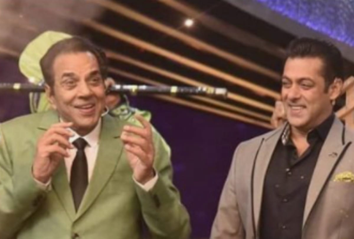 dharmendra was scared to hear salman khan snake bite news he immediately called the actor