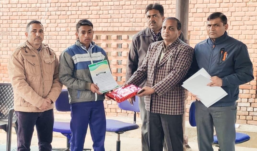 Rohit of Bhaini Kungad selected for Inspire Award