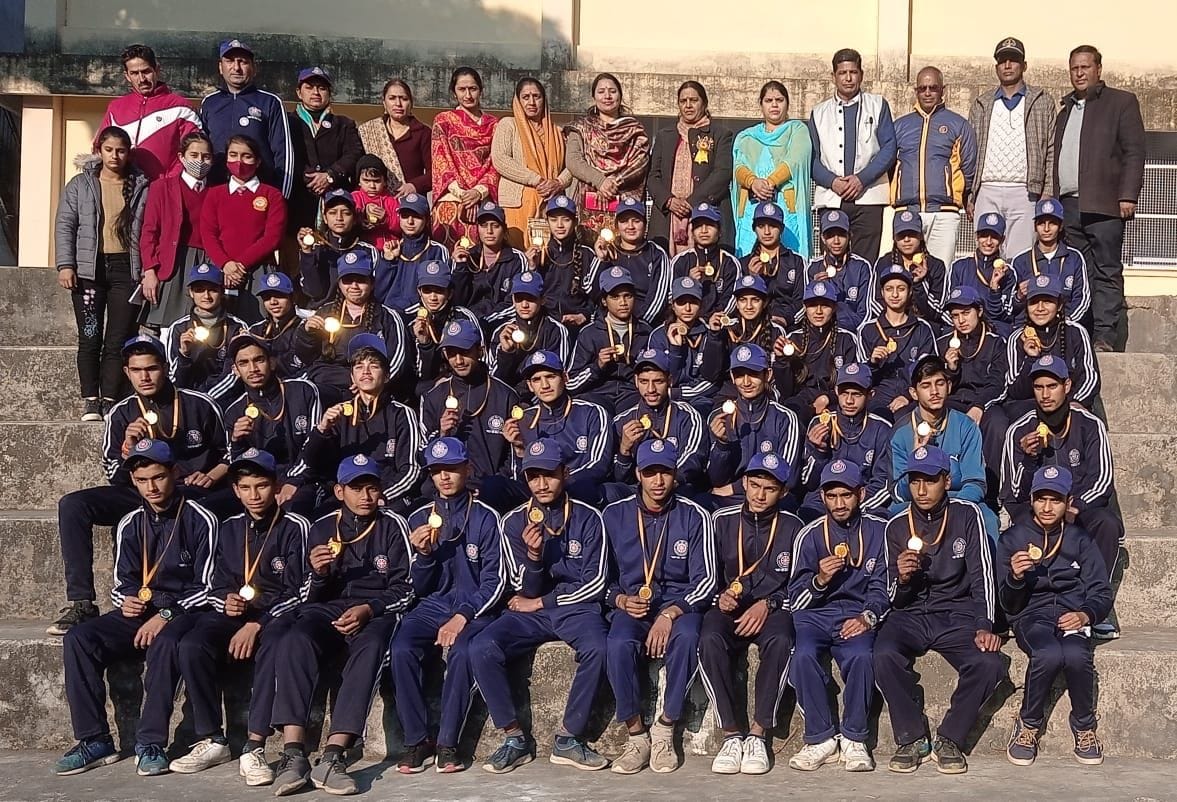 Volunteers honored for doing excellent work