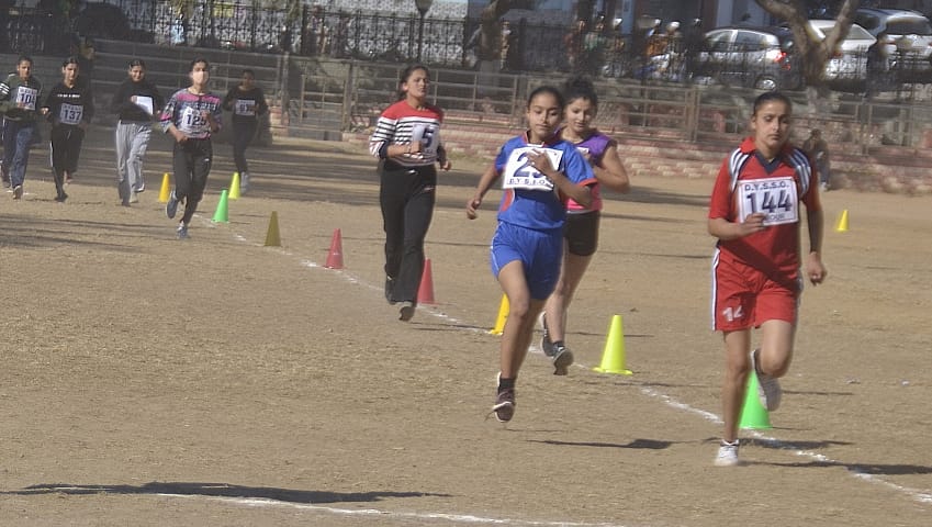 520 candidates pass ground test in  police  arkshi  bharti in nahan sirmaur