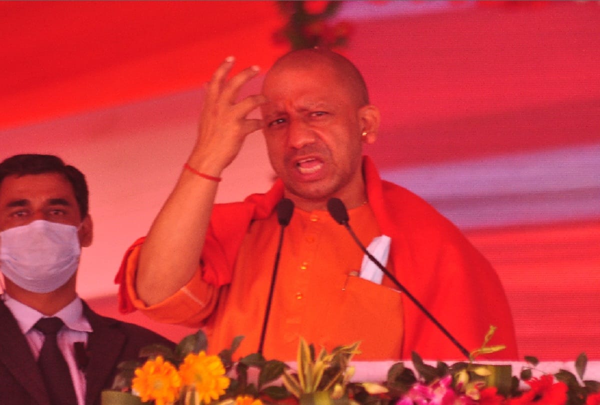 Black money is getting even after five years: You must have understood why Babua opposed demonetisation: Yogi
