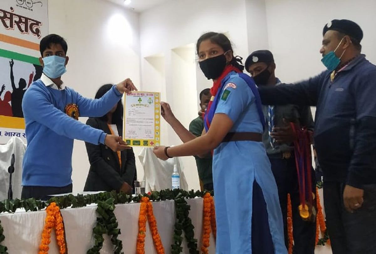 MNNIT: Youth Parliament appreciated the decision to increase the age of marriage of daughters