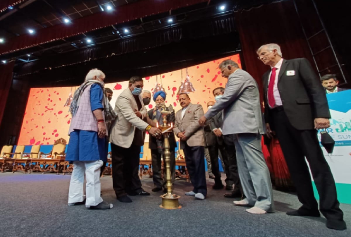 jammu kashmir governor manoj sinha to announce real estate policy in the Valley todayLt Governor Manoj Sinha to announce real estate policy in Jammu and Kashmir today