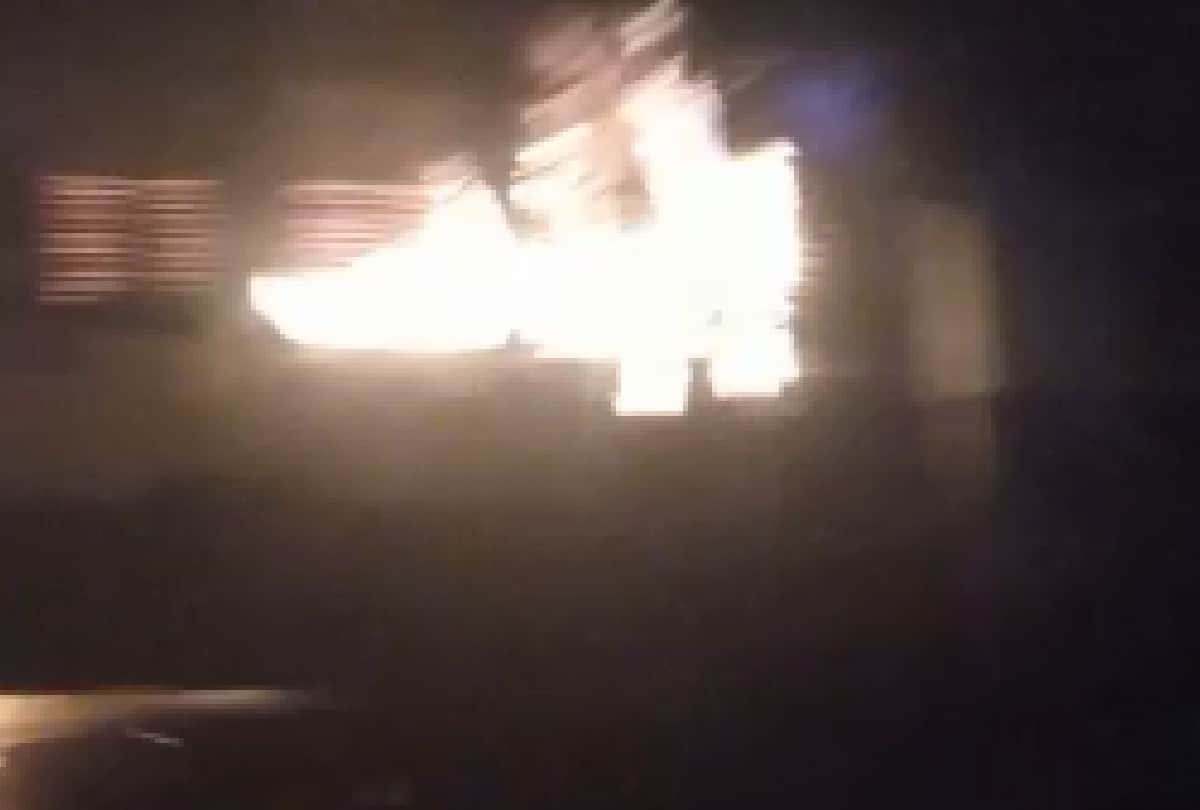 Fire breaks out in coach of Kasganj Farrukhabad passenger train