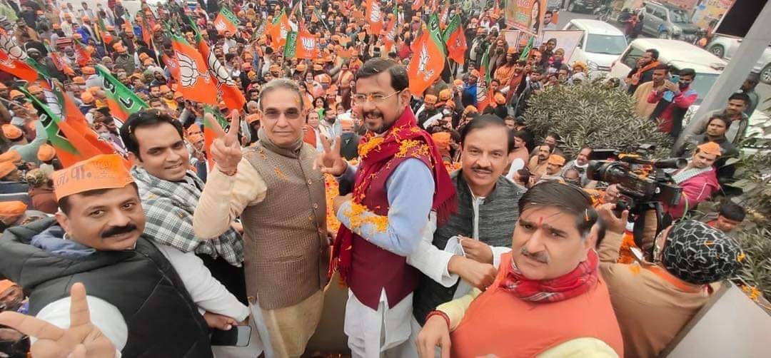 Modi's policy, Yogi's good governance... Uttar Pradesh has changed: Dr. Mahesh