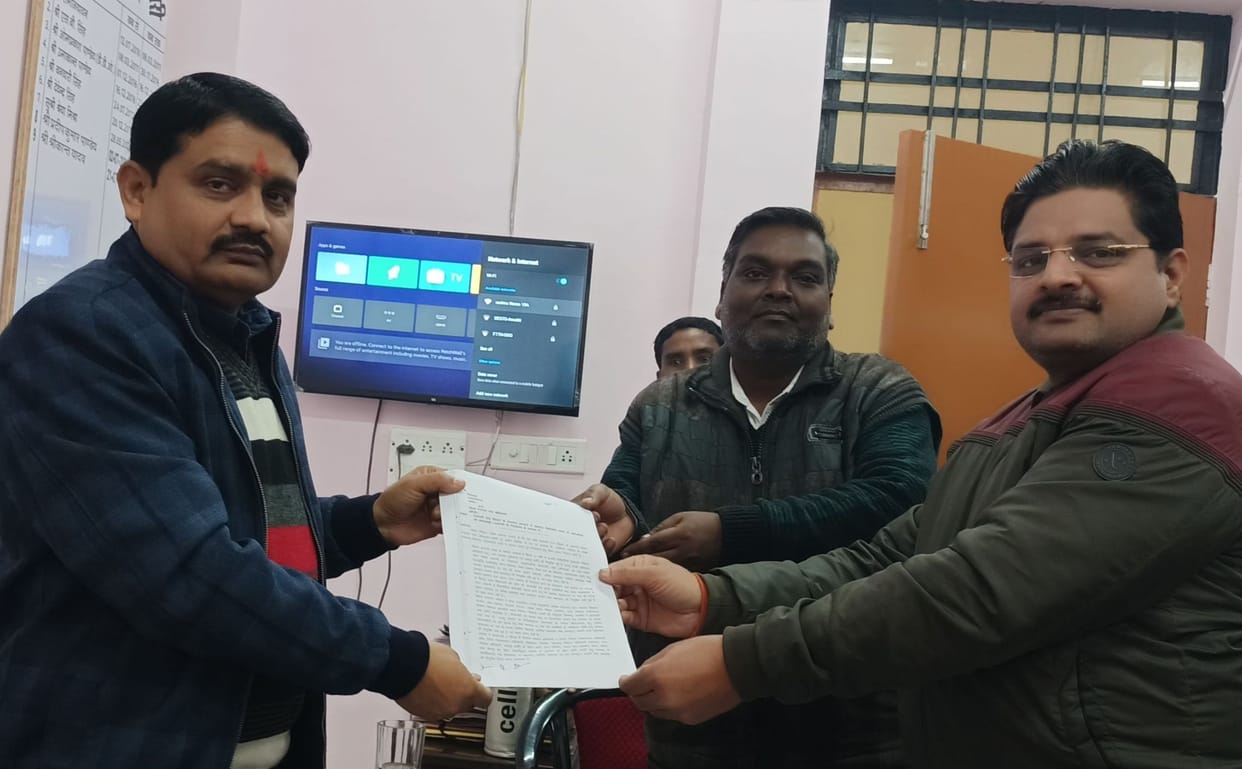 Memorandum assigned by clerical cadre in support of demands