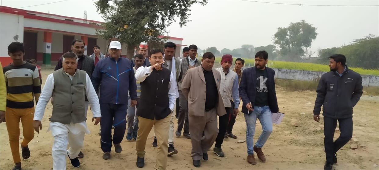 Hathras: SDM identified encroached sites in Kajrothi, gave instructions
