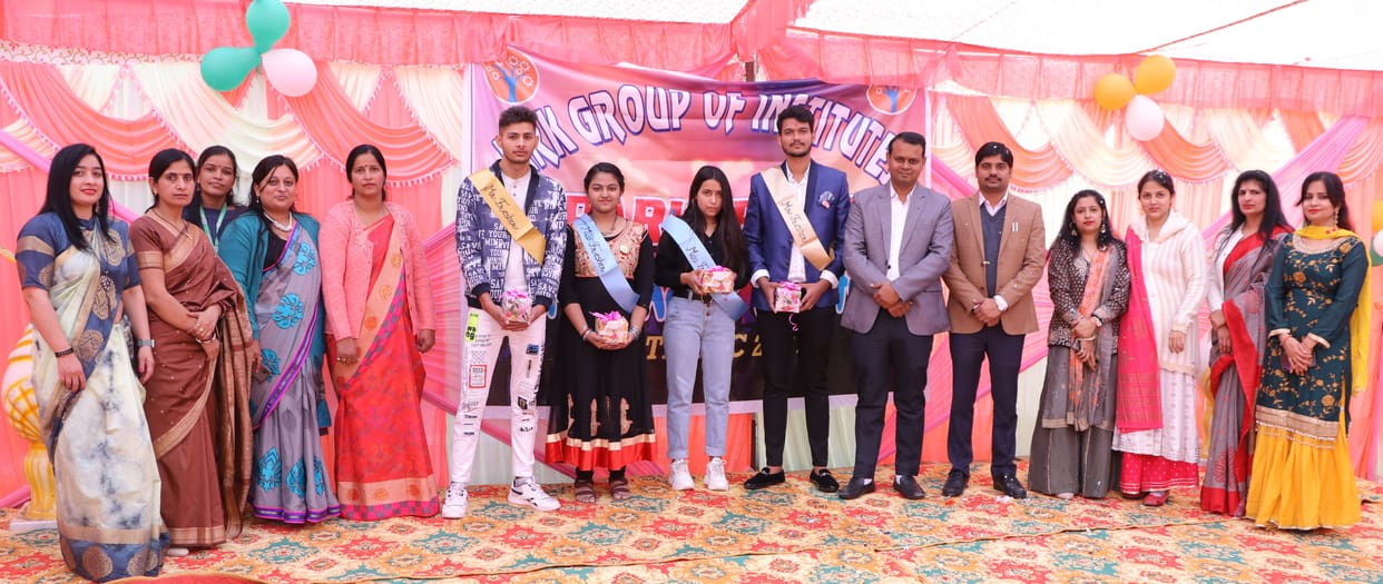 Nikhil Mr and Anjita became Miss Fresher