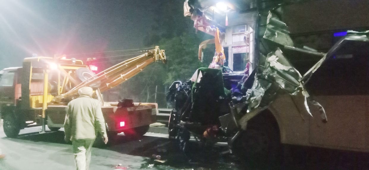 Passengers lost their lives due to illegal stoppage of buses on NH